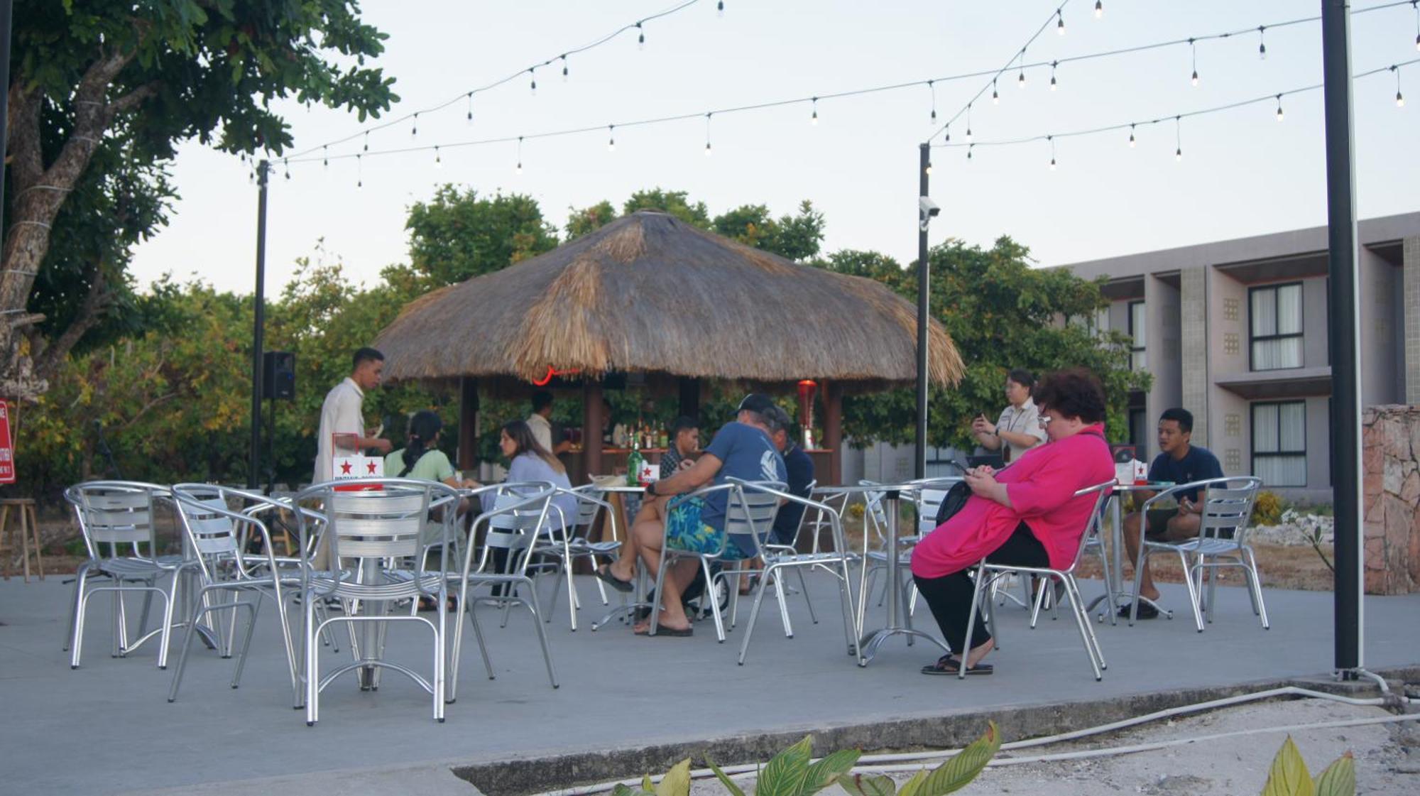 Kambaniru Beach Hotel And Resort Waingapu Kültér fotó