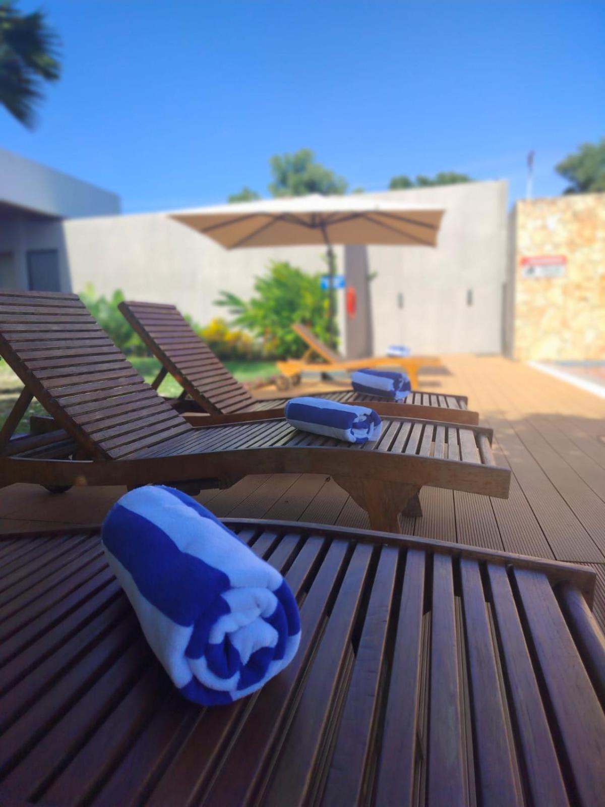 Kambaniru Beach Hotel And Resort Waingapu Kültér fotó